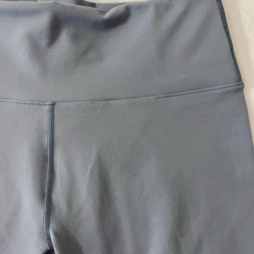 Fabletics Light Grey Bike Shorts - Picture 8 of 9